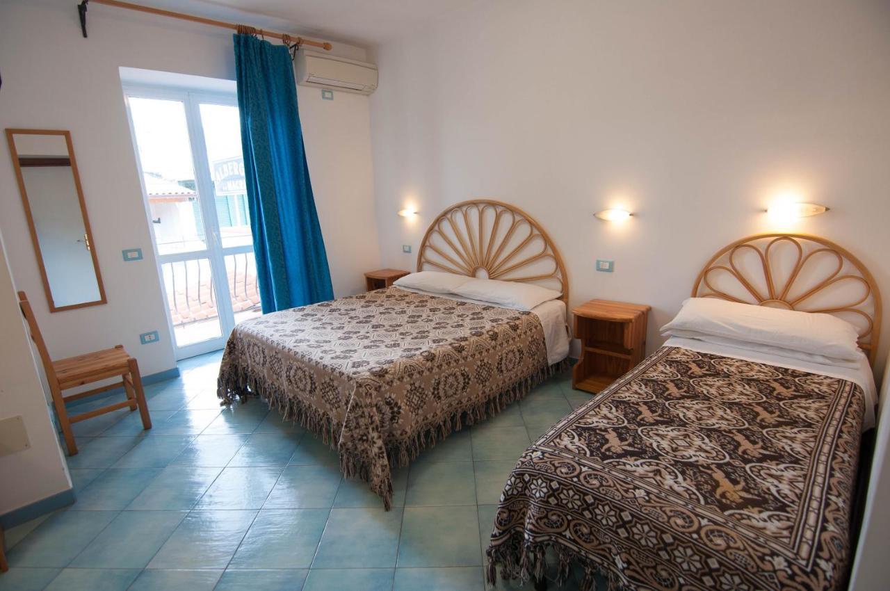 Albergo Macri Ischia Extérieur photo